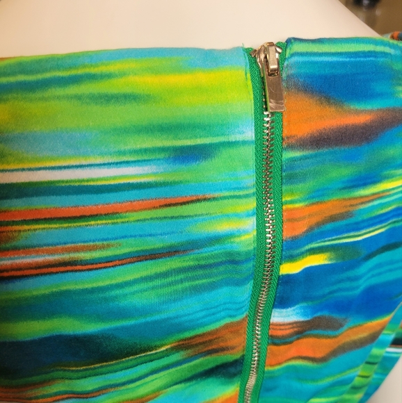 size 12 New directions watercolor effect dress - Picture 5 of 6